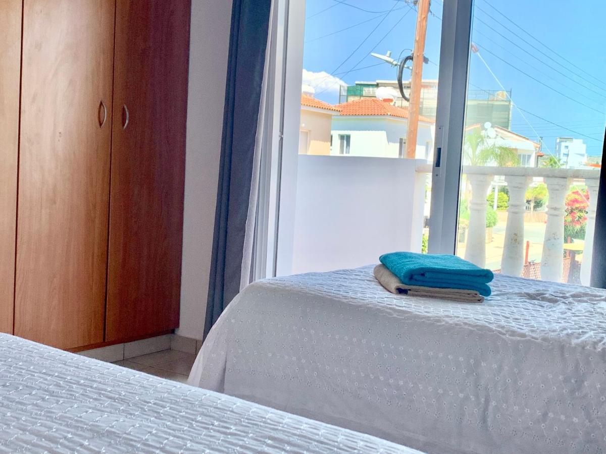 Diana Townhouse 1 Lägenhet Paphos Exteriör bild